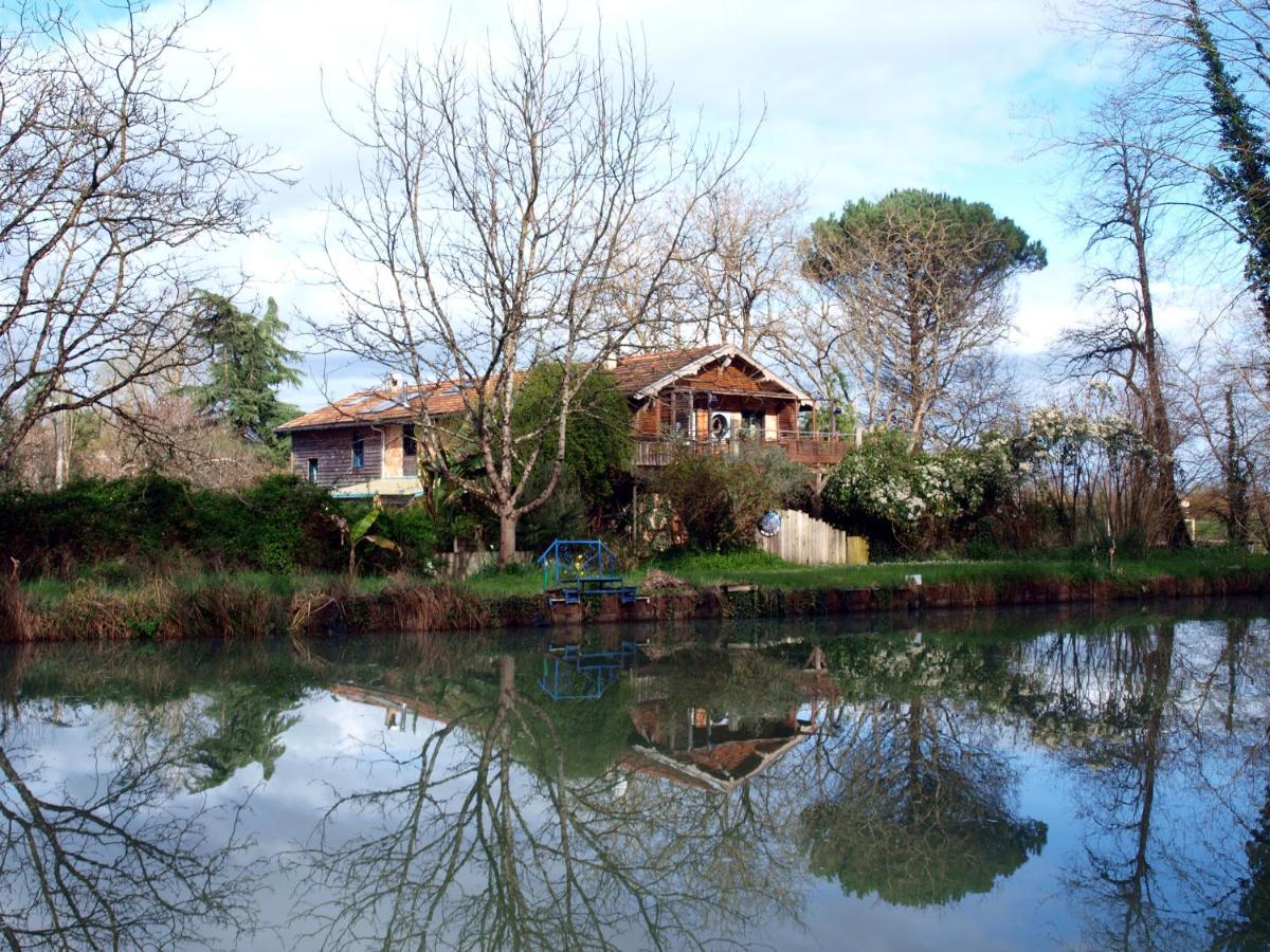 Gîte Au Jardin Meilhan-sur-Garonne Exterior foto