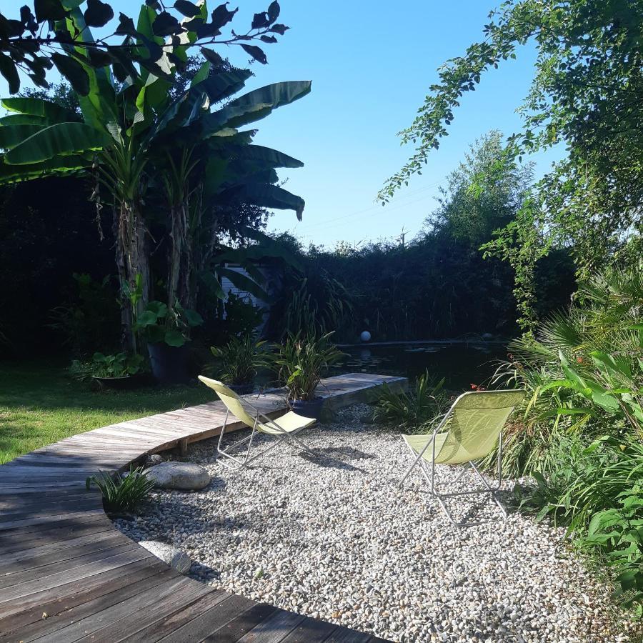 Gîte Au Jardin Meilhan-sur-Garonne Exterior foto